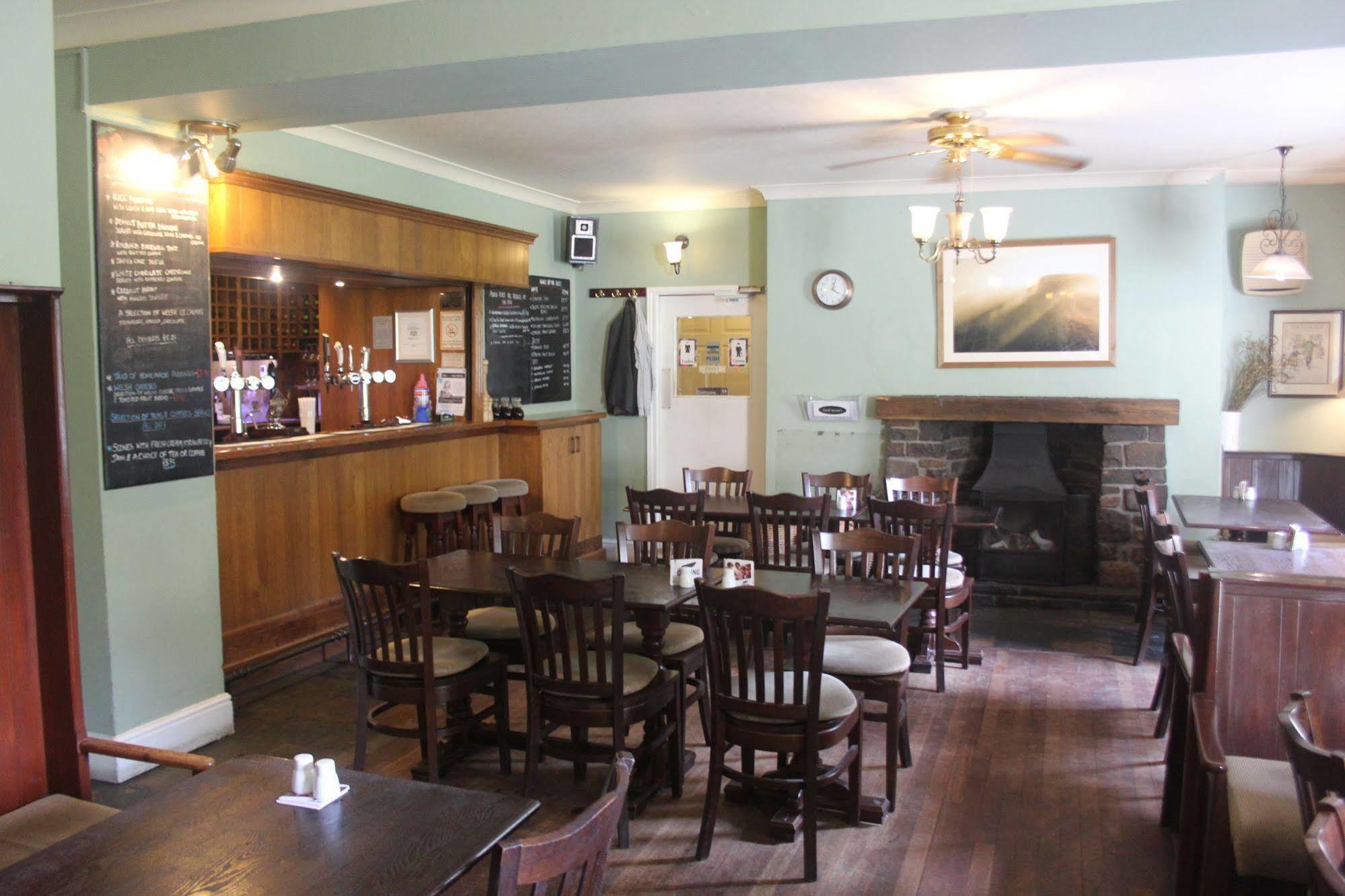 Nant Ddu Lodge Hotel&Spa Merthyr Tydfil Extérieur photo
