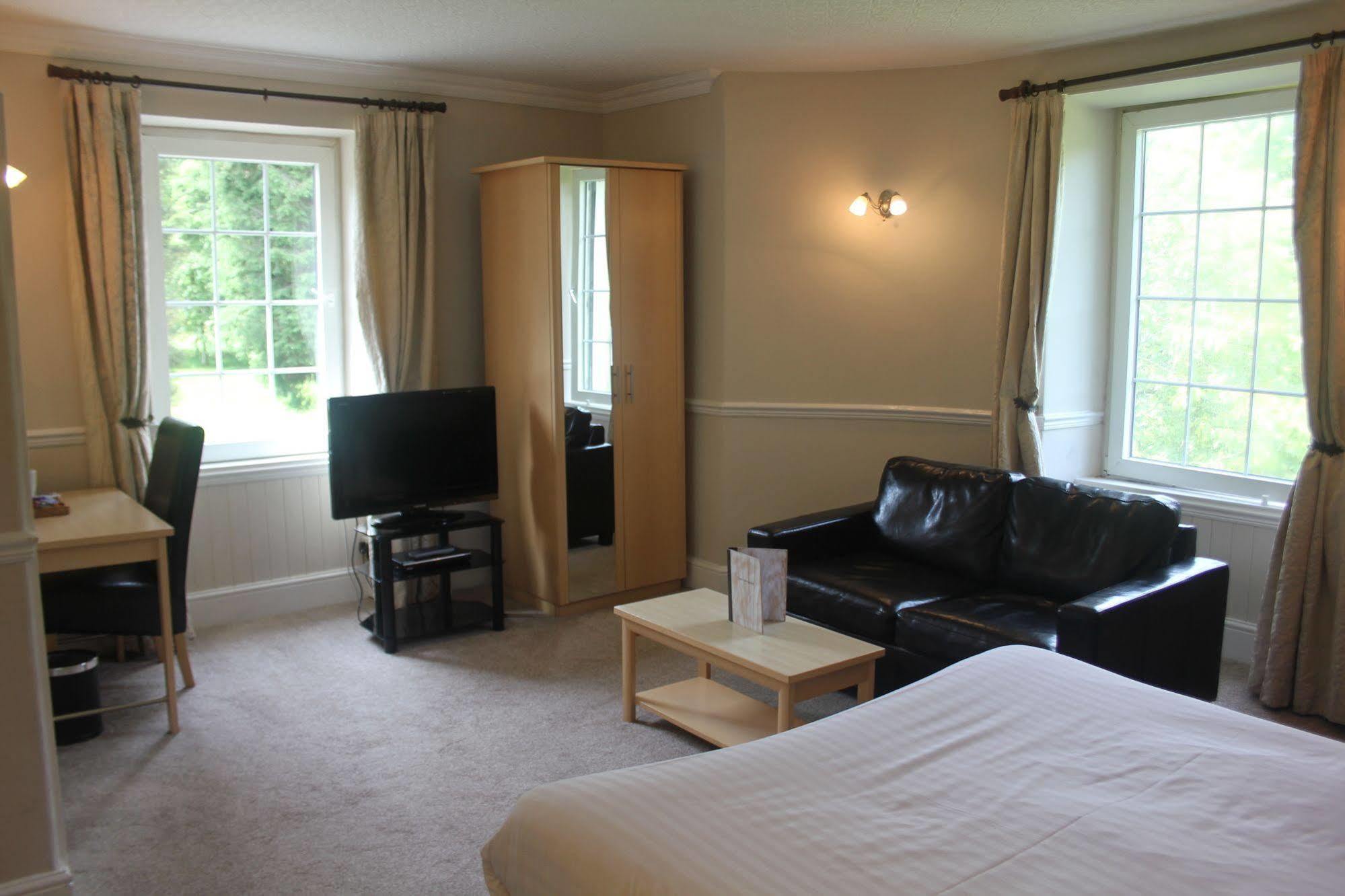 Nant Ddu Lodge Hotel&Spa Merthyr Tydfil Extérieur photo